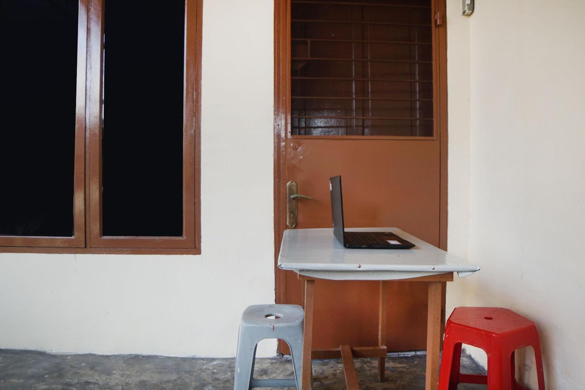 Spot On 91977 Kost Ketapang Syariah Otel Medan Dış mekan fotoğraf
