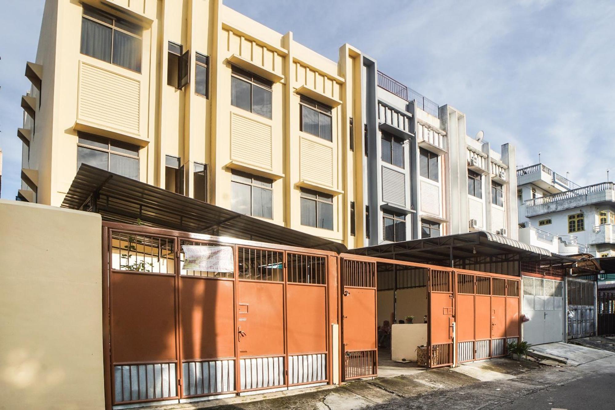 Spot On 91977 Kost Ketapang Syariah Otel Medan Dış mekan fotoğraf