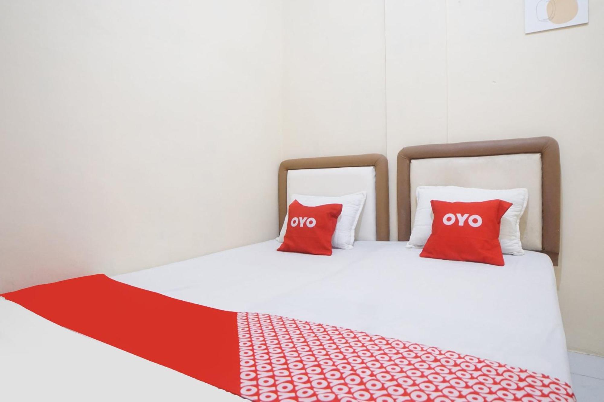 Spot On 91977 Kost Ketapang Syariah Otel Medan Dış mekan fotoğraf