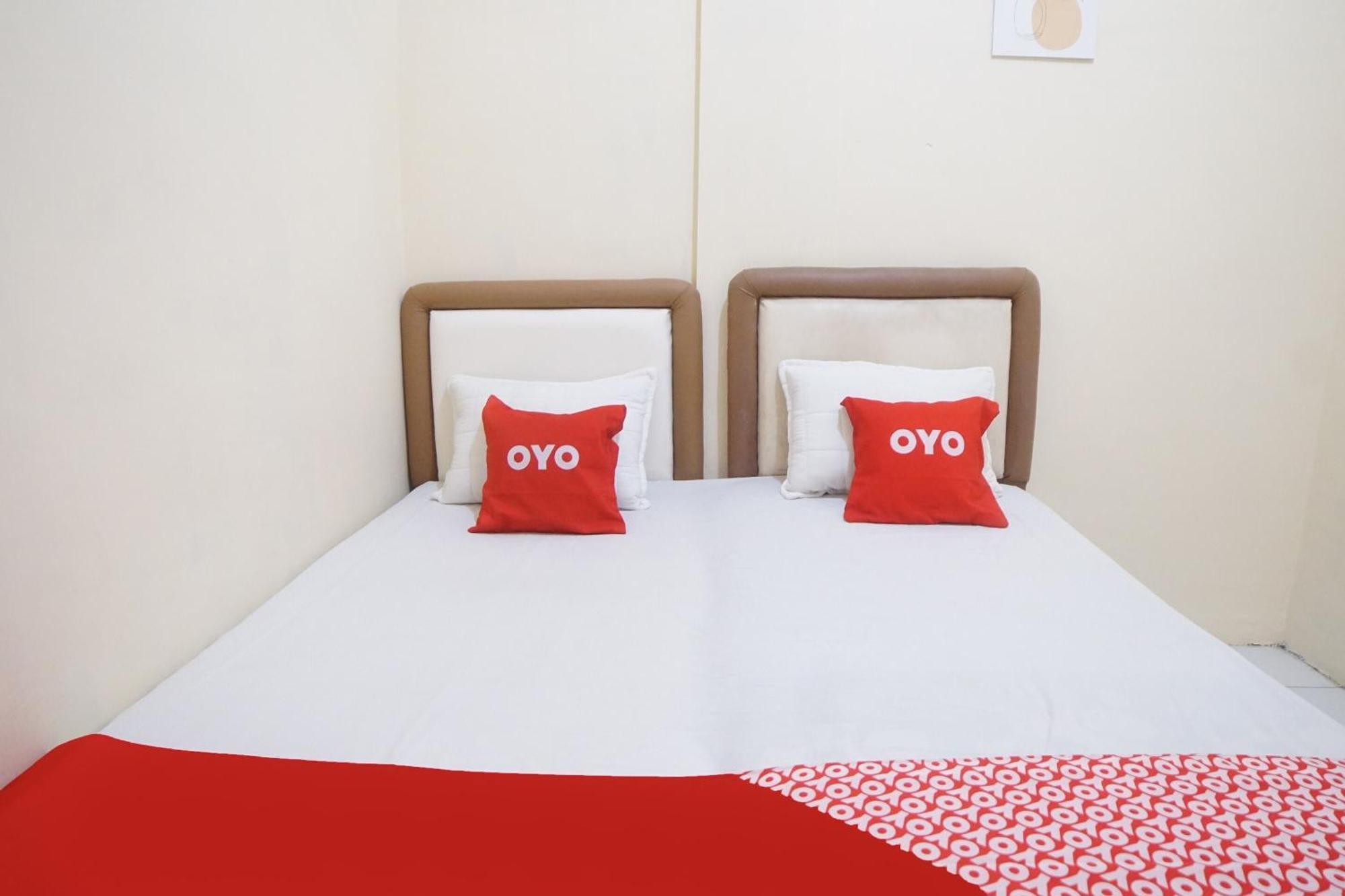 Spot On 91977 Kost Ketapang Syariah Otel Medan Dış mekan fotoğraf